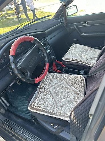 транс: Audi 100: 1992 г., Механика, Седан — 4