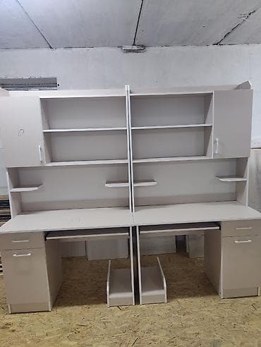 компьютерные столы бу: Компьютерный стол, С полками — 1