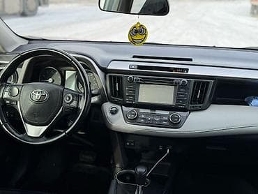 reno duster: Toyota RAV4: 2018 г., 2.5 л, Автомат, Бензин, Кроссовер — 7