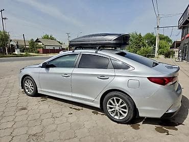 рассмотрим все варианты: Hyundai Sonata: 2020 г., 2 л, Автомат, Газ, Седан — 2