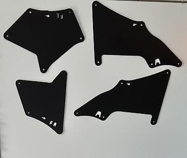 Подкрылок Комплект Toyota, 2004 г., Новый, Аналог