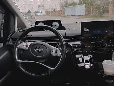 sprinter classic: Hyundai Staria: 2021 г., 2.2 л, Автомат, Дизель, Минивэн — 4