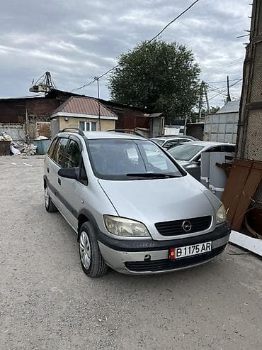 Унаа: Opel Zafira: 2002 г., 1.6 л, Кол менен иштөөчү, Газ, Вэн/Минивэн — 1
