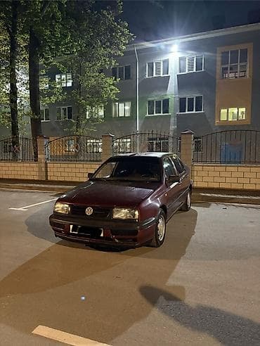 фолсфаген жета: Volkswagen Vento: 1993 г., 1.8 л, Бензин, Седан — 1