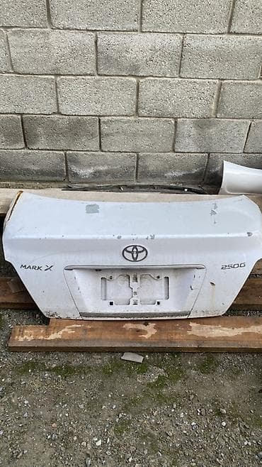 багажник на форестер: Крышка багажника Toyota, Оригинал — 3