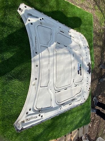 капот 140: BMW, Б/у, Оригинал — 4