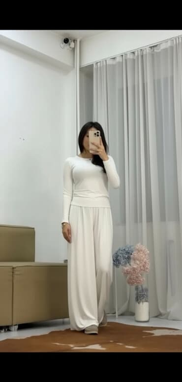 Женский комплект из мягкого трикотажа😍 лонгслив и широкие