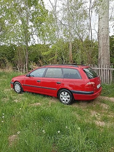 аренда авто ош камри: Toyota Avensis: 2000 г., 1.6 л, Механика, Бензин, Универсал — 1
