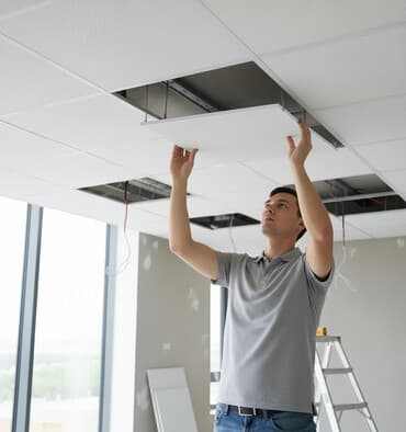 Алюминевый подвесной потолок скрытой системой толщина панели 0.7мм