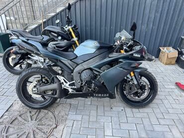 сколько стоит спортивные мотоциклы: Спортбайк Yamaha, 1000 куб. см, Бензин, Взрослый, Б/у — 2