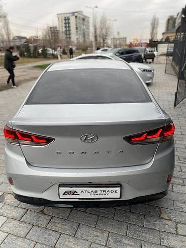 соната ош: Hyundai Sonata: 2018 г., 2 л, Автомат, Газ, Седан — 4