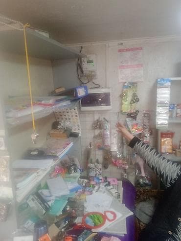 готовые магазины: Небольшой универсальный киоск-магазин. Что предлагается: - Торговая — 6