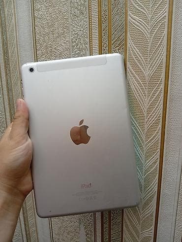 Планшеты: Apple iPad mini (первого поколения) - Цвет: серебристый — 1