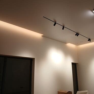 наклейка на стену: Натяжной потолок Матовое, Глянцевое, 3D потолки Бесплатная консультация, Бесплатный замер, Гарантия — 3