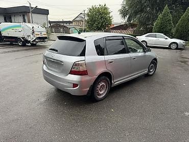 Транспорт: Honda Civic: 2004 г., 1.7 л, Вариатор, Бензин, Хэтчбэк — 4