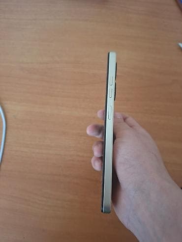 Мобильные телефоны и аксессуары: Tecno Spark 20C, Б/у, 128 ГБ, цвет - Золотой — 2