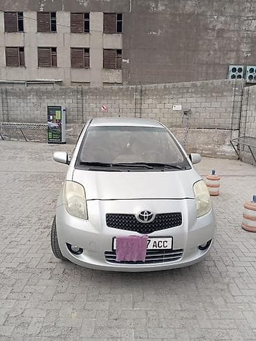 тойота ярис седан 2008: Toyota Yaris: 2008 г., 1.3 л, Автомат, Бензин, Хэтчбэк — 3