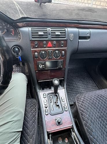 e53 amg: Mercedes-Benz E-Class: 1997 г., 2.9 л, Автомат, Дизель, Универсал — 5