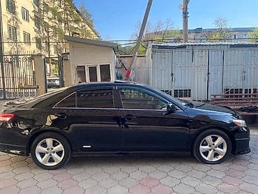 Toyota Camry: 2010 г., 2.5 л, Автомат, Бензин, Седан — 3