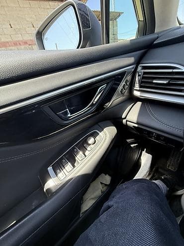 чехлы бу: Subaru Outback: 2022 г., 2.5 л, Вариатор, Бензин, Универсал — 6