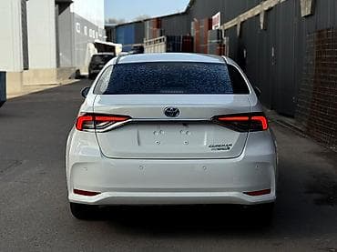 coroll: Toyota Corolla: 2019 г., 1.8 л, Вариатор, Гибрид, Седан — 8
