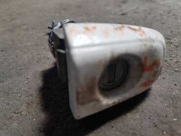 домкрат для машины: Замок двери Toyota Б/у, Оригинал — 1