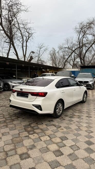 range rover 2020: Kia K3: 2020 г., 1.6 л, Автомат, Бензин, Седан — 4