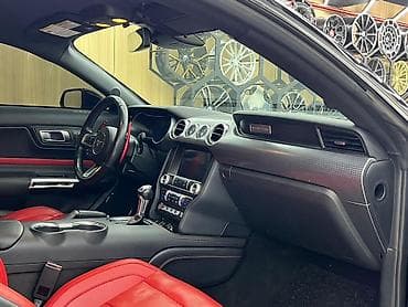 Продажа авто: Ford Mustang: 2019 г., 5 л, Автомат, Бензин, Купе — 9