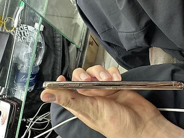 iphone 9: IPhone 11 Pro, Б/у, 64 ГБ, Золотой, 100 % — 2