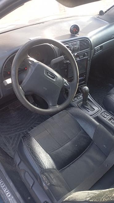 Volvo S40: 1999 г., Автомат, Седан