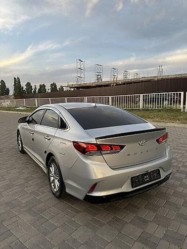 Hyundai Sonata: 2019 г., 2 л, Автомат, Газ, Седан — 5