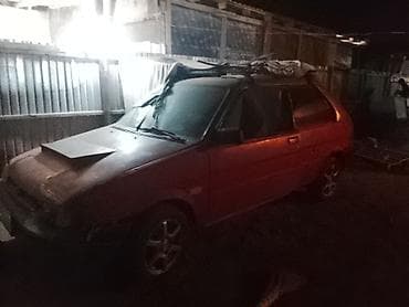 bugatti veyron: Subaru Justy: 1998 г., Вариатор, Бензин, Хэтчбэк — 4