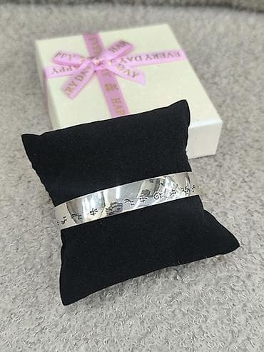 Браслет, Проба 925, Унисекс, Новый at lalafo.kg Браслет, Проба 925, Унисекс, Новый