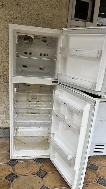 usb lan: Холодильник Samsung, Б/у, Двухкамерный — 2