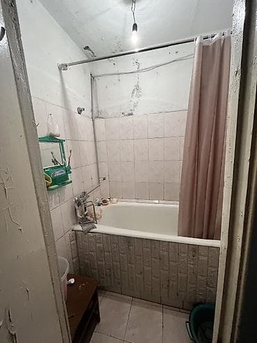 продажа квартир трёх комнатную аламидин 1: 3 комнаты, 83 м², 1 этаж, Старый ремонт — 6