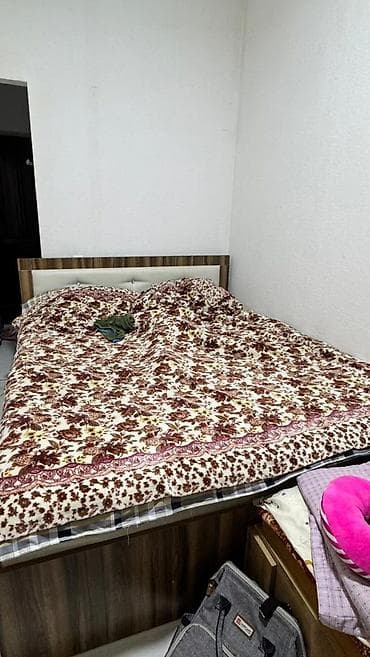 продаю спальню: Спальный Гарнитур в хорошем состоянии — 3