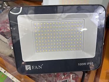 Светодиодный прожектор FAN 100W IP65 - Мощность: 100 Вт - Тип
