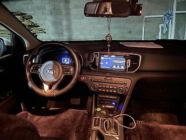 mitsubishi lancer: Kia Sportage: 2018 г., 1.7 л, Автомат, Кроссовер — 6