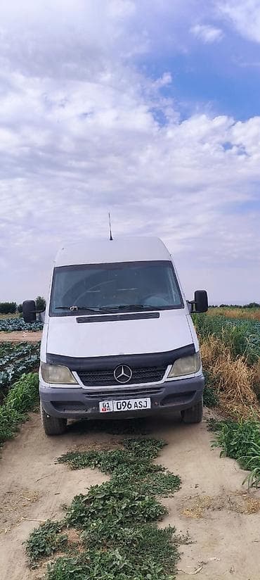 sprinter 4 4: Заказать Мерседес грузовой спринтер, Переезд, C грузчиком — 1