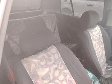 Volkswagen Golf: 1993 г., Хэтчбэк