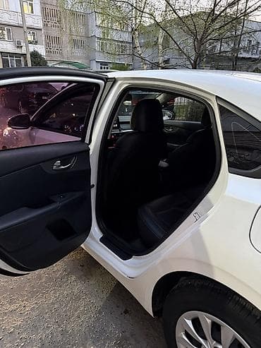 step: Kia K3: 2020 г., 1.6 л, Вариатор, Бензин, Седан — 3