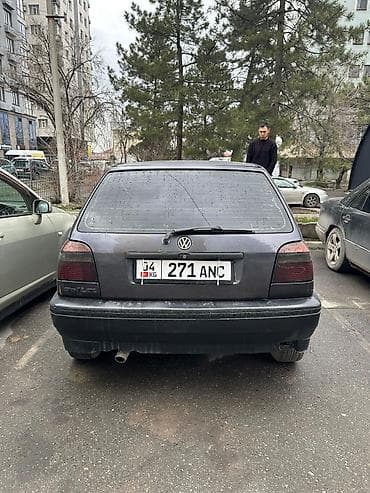 Volkswagen: Volkswagen Golf: 1993 г., 1.8 л, Механика, Бензин, Хэтчбэк — 2