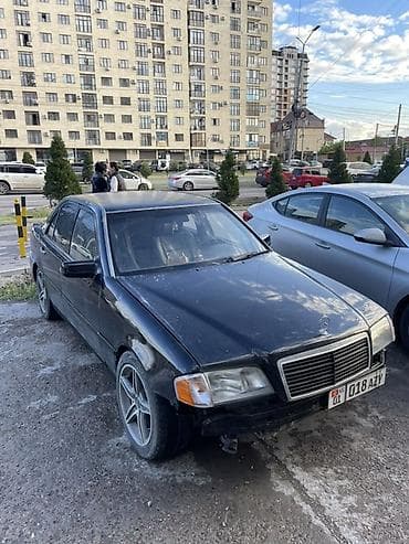 Транспорт: Mercedes-Benz C-Class: 1994 г., 2.2 л, Кол менен иштөөчү, Бензин, Седан — 3