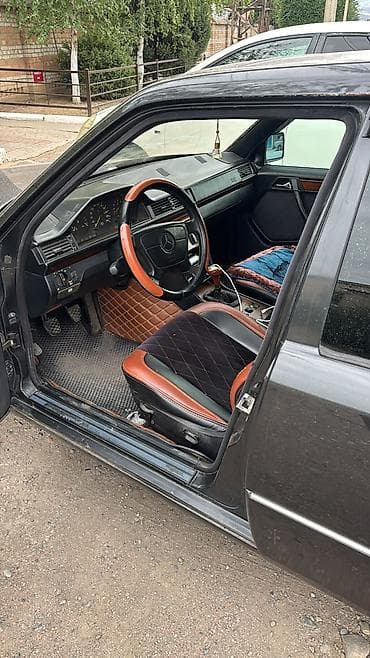 обмен на рх: Mercedes-Benz W124: 1995 г., 2.2 л, Механика, Бензин, Седан — 3