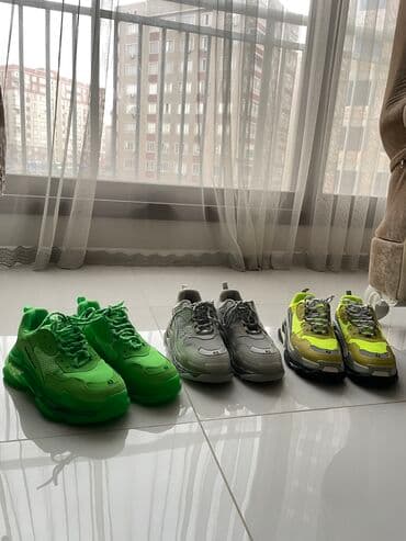 Прокат одежды: Мужские кроссовки, 42, Balenciaga, Новый, цвет - Белый, Самовывоз, Бесплатная доставка — 2