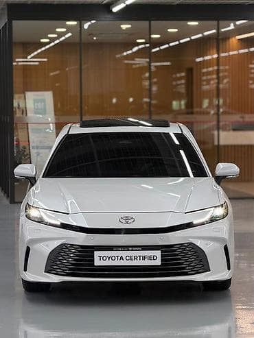 абуди 80: Toyota Camry: 2024 г., 2.5 л, Вариатор, Гибрид, Седан — 5