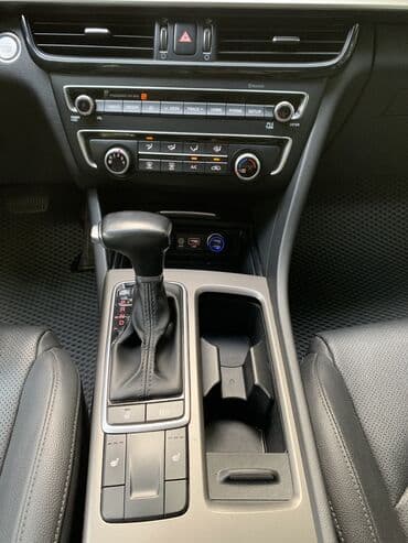 купить резину на трактор: Kia K5: 2019 г., 2 л, Автомат, Газ, Седан — 8