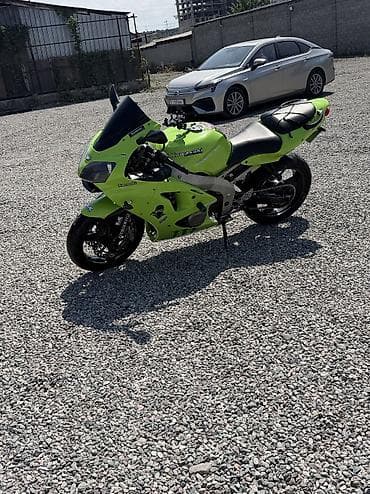 Унаа: Спортбайк Kawasaki, 600 куб. см, Бензин, Чоңдор үчүн, Колдонулган — 2