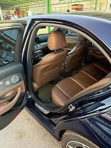 byd e3: Mercedes-Benz E-класс AMG: 2018 г., 3 л, Автомат, Бензин, Седан — 9