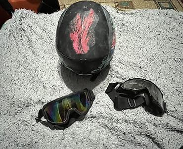 костюм на заказ: Мотошлем с оригинальным аэрографичным принтом (злой клоун) + 2 пары — 2